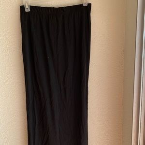 Beach skirt split on the side size medium